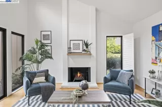 Photo #5: 41039942 Listing