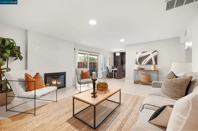 MLS: 41039970 Condo For Sale