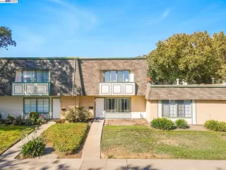 Photo #1: 41040023 Listing