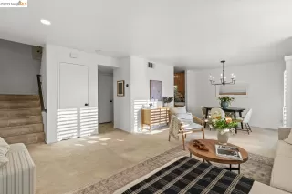 Photo #1: 41040024 Listing