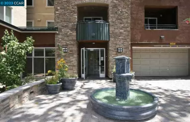 MLS: 41040055 Condo For Sale