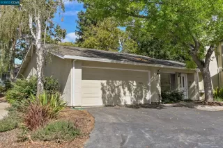 Photo #2: 41040067 Listing