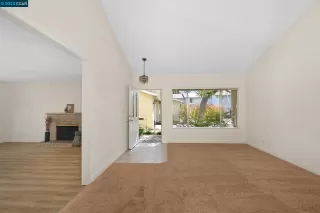 Photo #5: 41040067 Listing