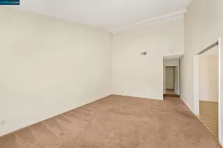 Photo #6: 41040067 Listing