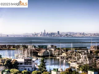 Photo #1: 41040100 Listing 