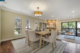 Photo #5: 41040193 Listing