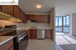 Photo #2: 41040258 Listing