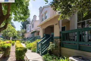 Photo #2: 41040273 Listing