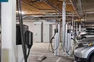 Photo #6: 41040290 Listing