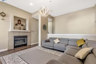 Photo #5: 41040313 Listing