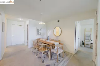 Photo #6: 41040330 Listing