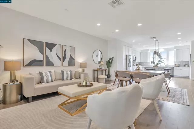 MLS: 41040360 Condo For Sale