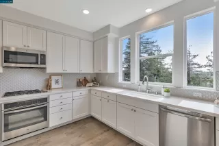 Photo #4: 41040360 Listing 