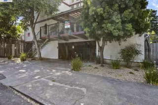 Photo #1: 41040401 Listing