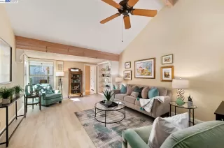 Photo #2: 41040459 Listing