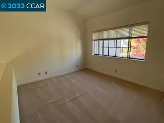 Photo #6: 41040498 Listing