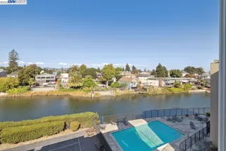 Photo #5: 41040516 Listing