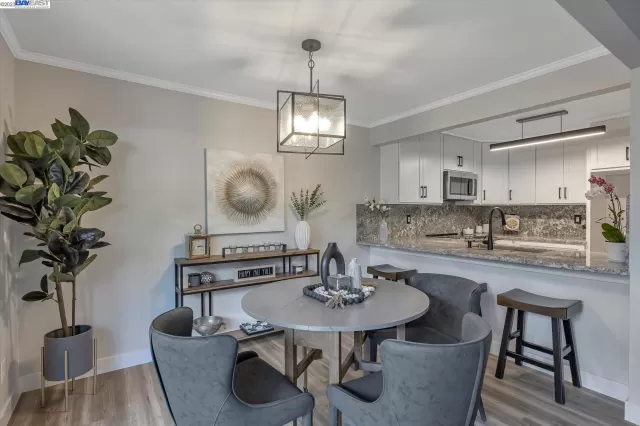 MLS: 41040633 Condo For Sale