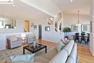 Photo #3: 41040637 Listing