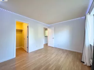 Photo #6: 41040639 Listing 