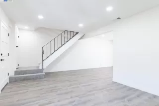 Photo #3: 41040664 Listing