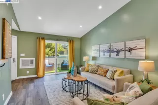 Photo #6: 41040667 Listing