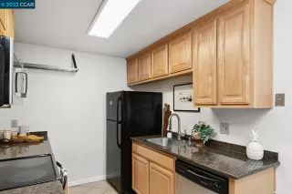 Photo #4: 41040670 Listing 