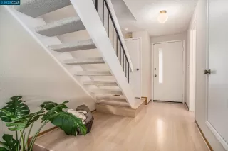 Photo #3: 41040682 Listing