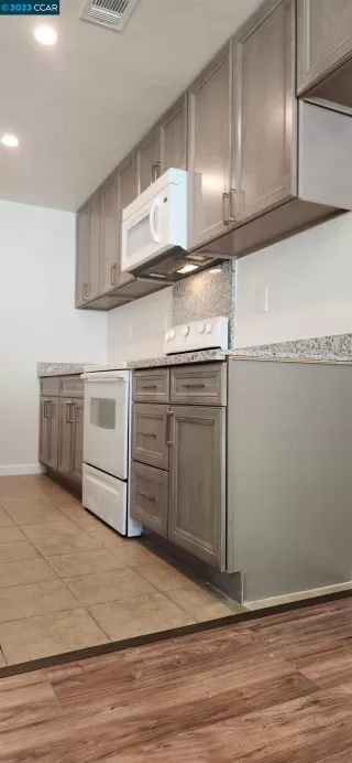 Photo #5: 41040724 Listing