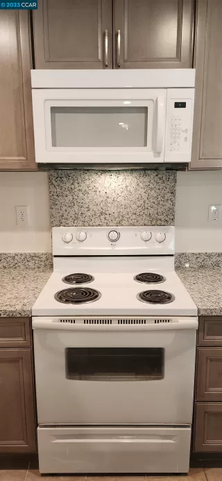 Photo #6: 41040724 Listing