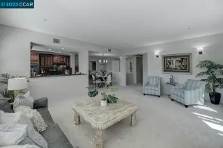 Photo #1: 41040738 Listing