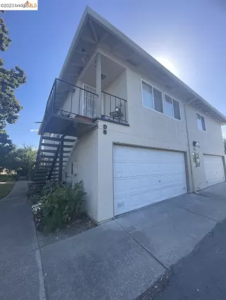 Photo #1: 41040779 Listing