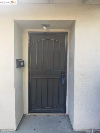 Photo #4: 41040779 Listing