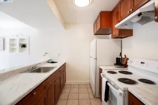 Photo #6: 41040783 Listing