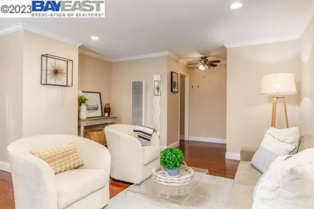 MLS: 41040842 Condo For Sale