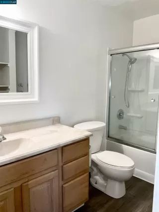 Photo #6: 41040905 Listing