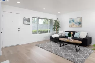 Photo #4: 41040918 Listing