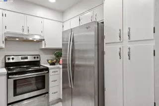 Photo #2: 41040973 Listing