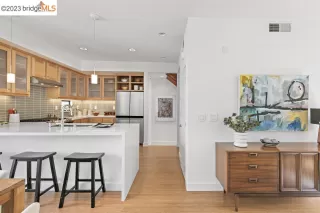 Photo #6: 41040974 Listing