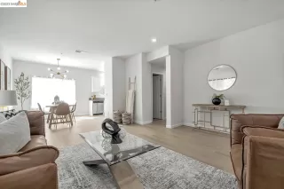 Photo #5: 41040994 Listing 