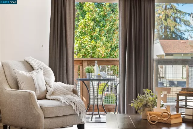 MLS: 41040997 Condo For Sale