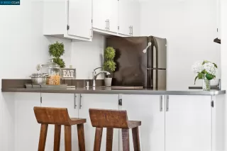 Photo #4: 41040997 Listing