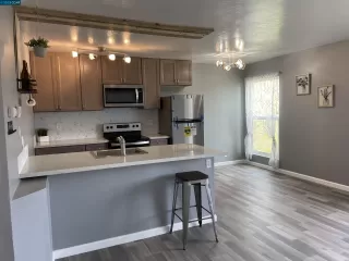 Photo #1: 41041023 Listing