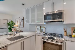 Photo #4: 41041025 Listing 