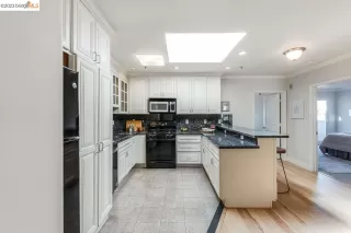 Photo #3: 41041113 Listing