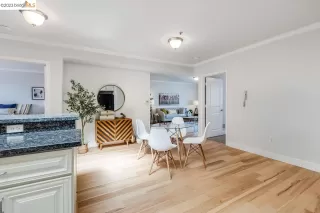 Photo #5: 41041113 Listing