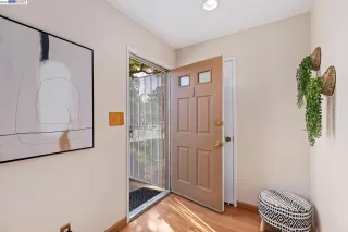 Photo #1: 41041193 Listing 