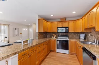 Photo #6: 41041193 Listing 