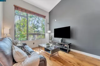 Photo #3: 41041196 Listing