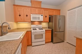 Photo #5: 41041307 Listing